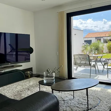 Superbe Maison D'architecte A Seulement 10 Mn De La - Classee 4 * Les Sables-dʼOlonne