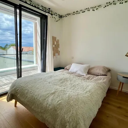 Hébergement de vacances Superbe Maison D'architecte A Seulement 10 Mn De La - Classee 4